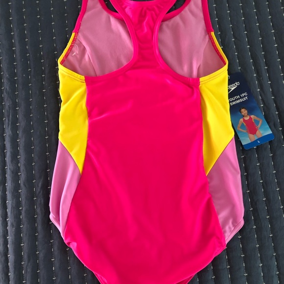 Set of  TWO Girl Speedo NWT swimsuits size L - Picture 7 of 8